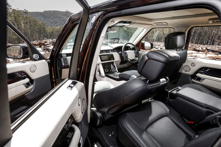 2018 Range Rover SDV8 interior