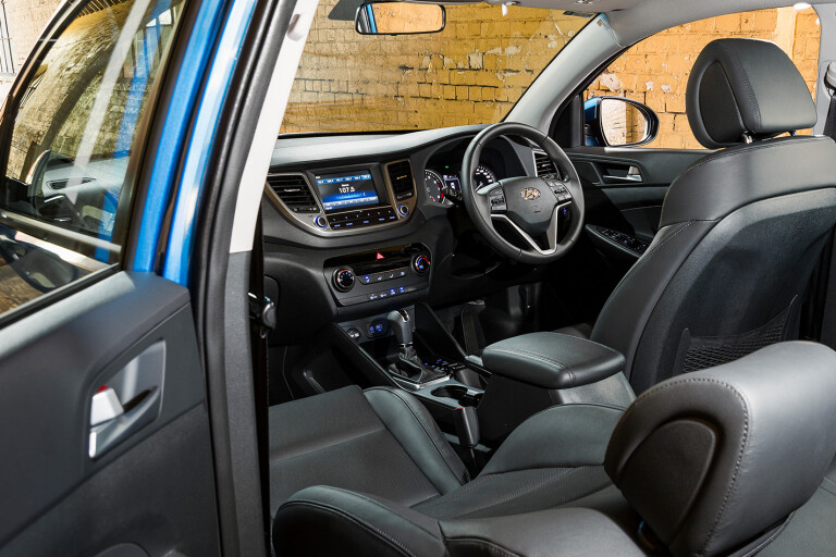 2018 Hyundai Tucson Active X Interior Jpg