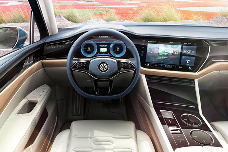 Volkswagen T-Prime Concept GTE 4 interior