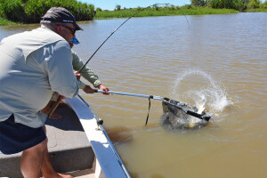 Tight Lines: How to use a landing net