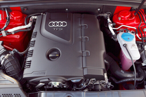 2009-Audi-A5-2.0T-quattro-engine.jpg
