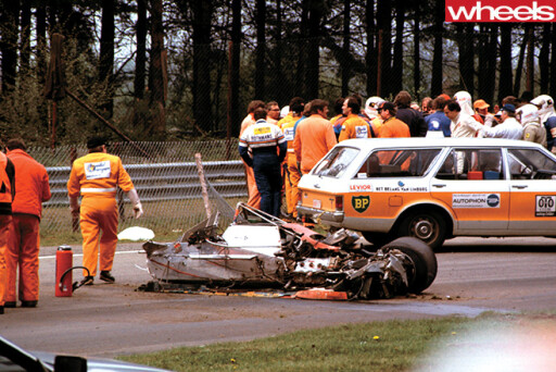 Gilles Villeneuve racing crash