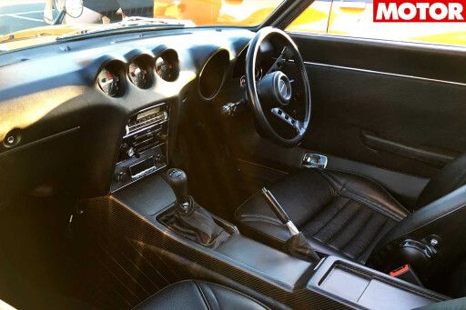 Datsun 240Z interior restomod