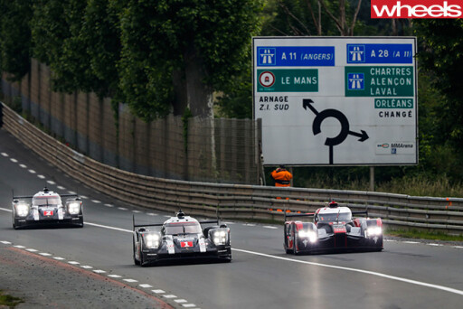 3-Le -Mans -cars -racing