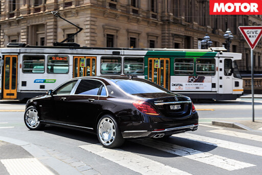 Mercedes -Maybach -S600-rear -turning