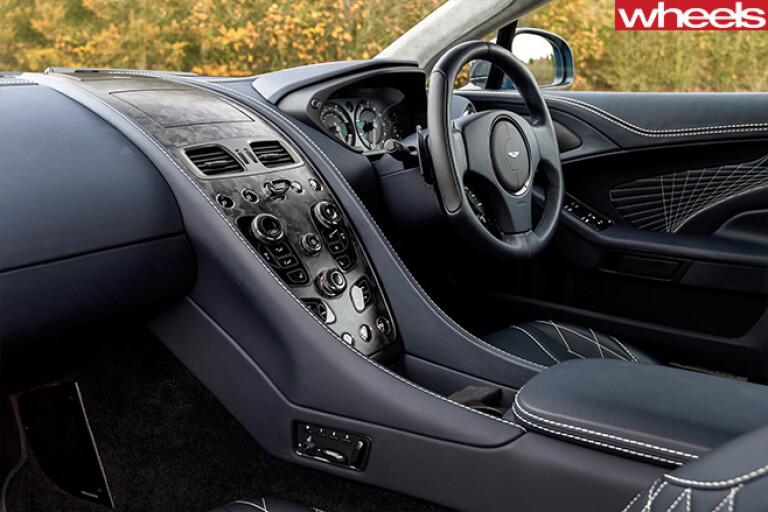 Aston -Martin -Vanquish -S-interior