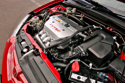 Honda-Integra-Type-R-DC5-engine.jpg