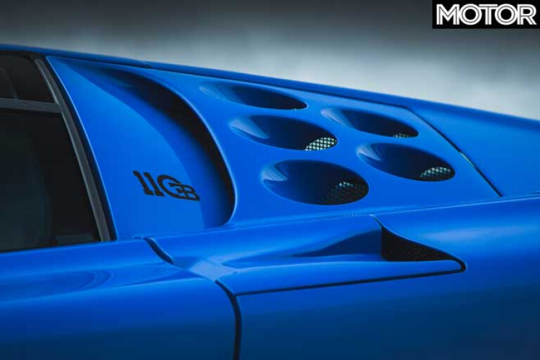 Bugatti EB 110 Side Vents Jpg