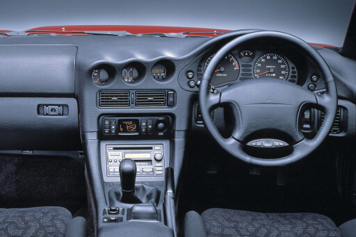 Mitsubishi 3000GT interior