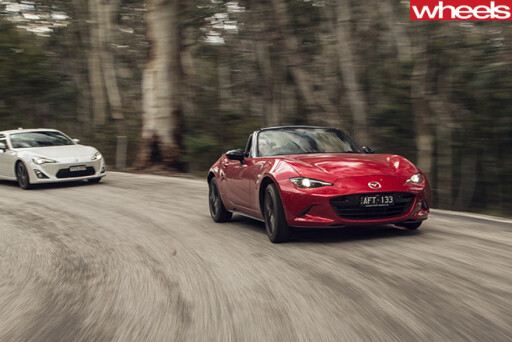 Mx -5-86-driving -fronts
