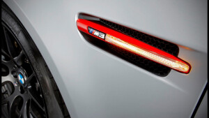 BMW M3 CRT adds power and lightness