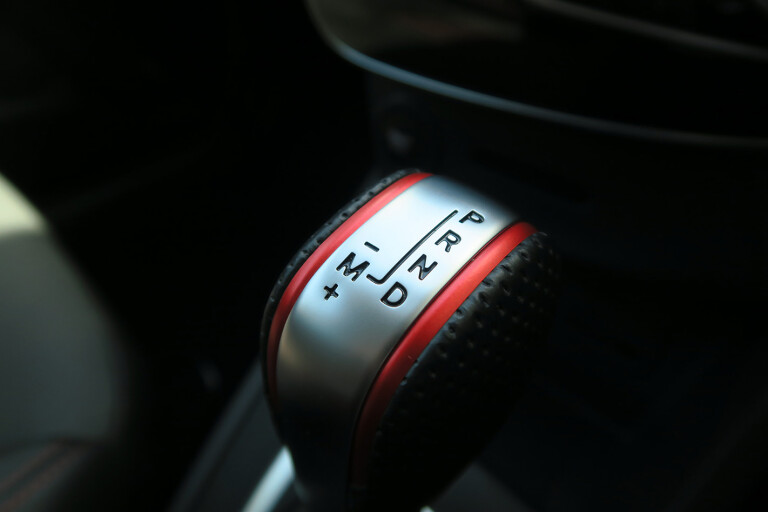 2018 Renault Clio Rs Interior Gearshift Jpg