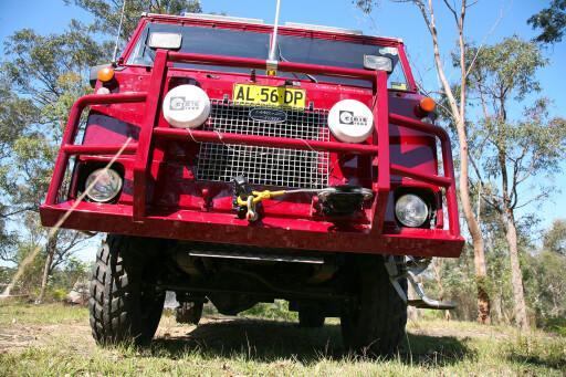 Land Rover 101 front.jpg