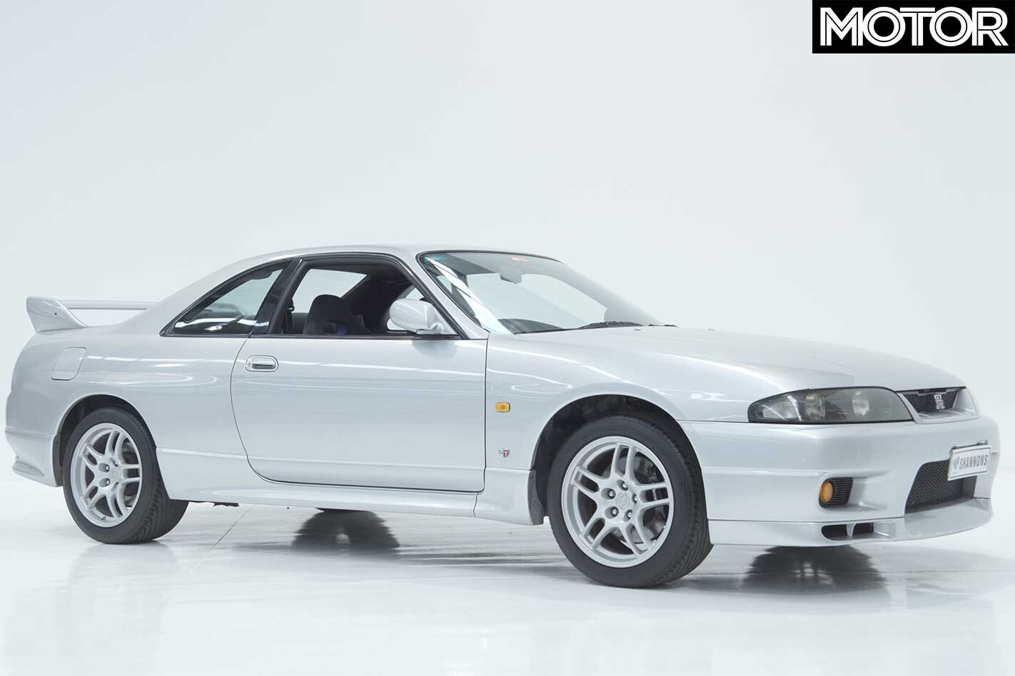 Nissan Skyline Gt R V Spec Duo Hits Auction