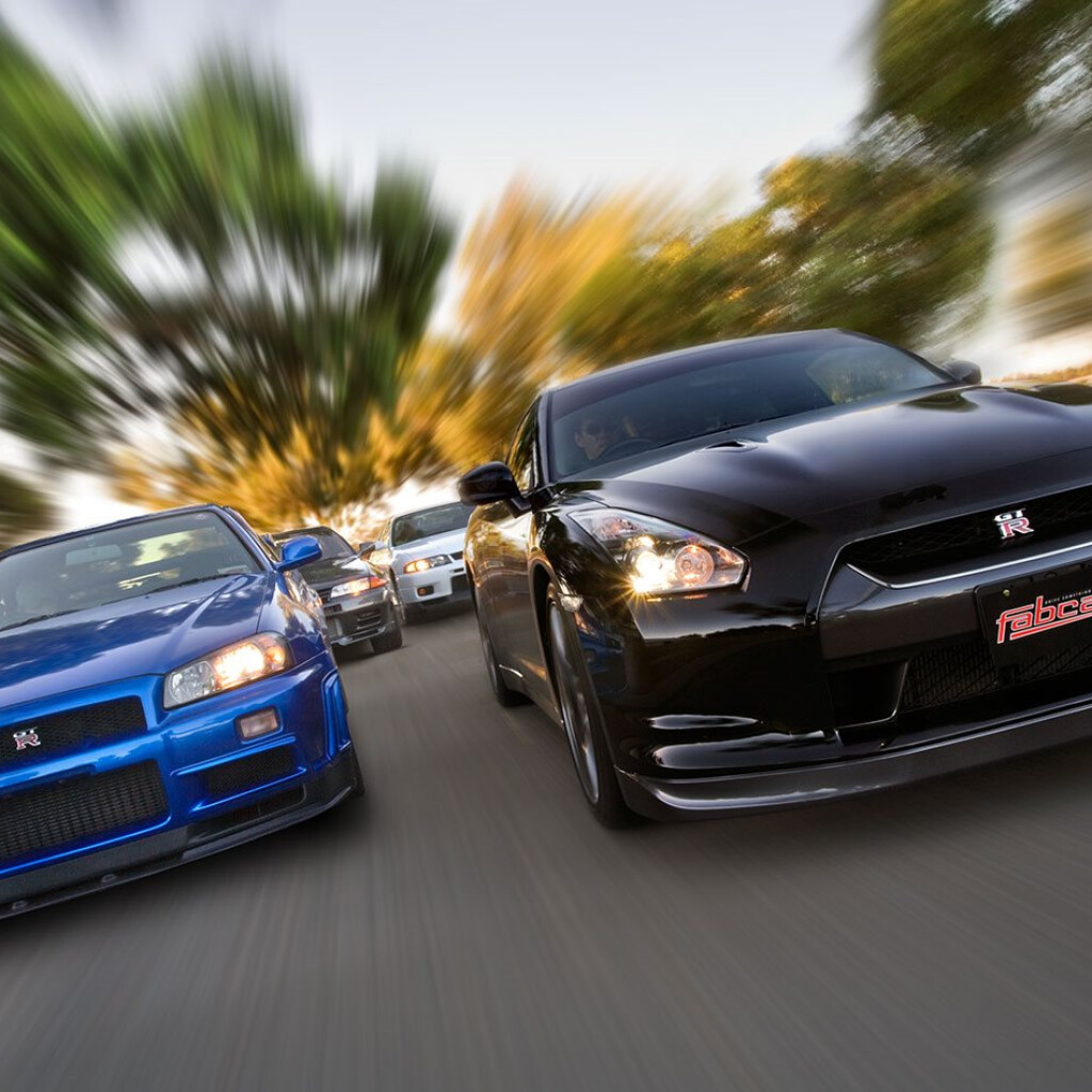 R34 or R36? 🤔 - Nissan Skyline GT-R