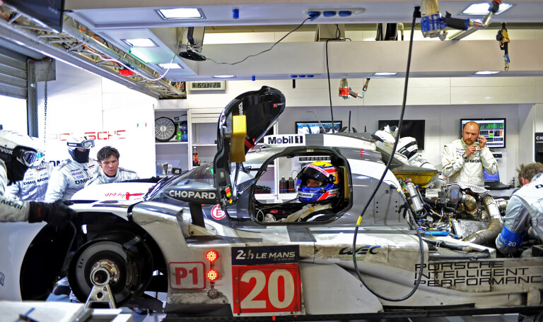 Webber's #20 Porsche retires at Le Mans
