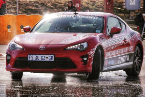 Toyota 86 drifts for 6 hours