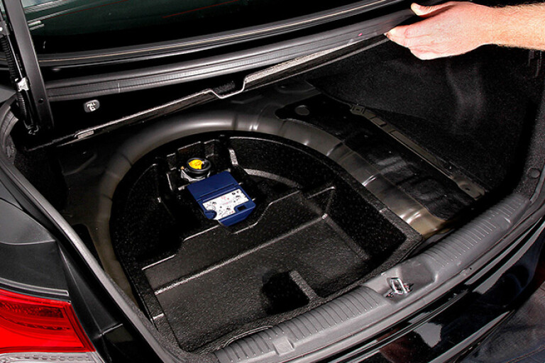 BMW puncture repair kit