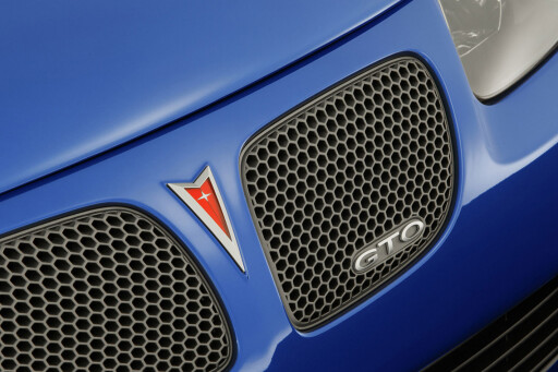 2004-Pontiac-GTO-front-grille.jpg