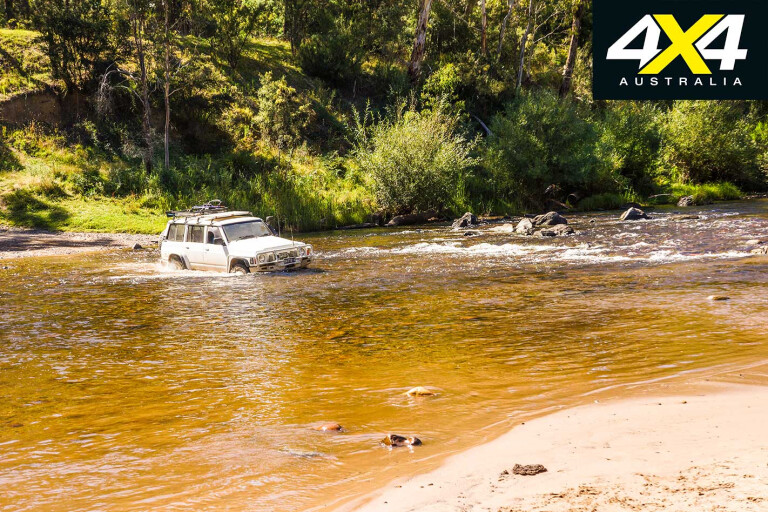 4 X 4 Trip To The High Country Vic Mitta Mitta River Crossing Jpg