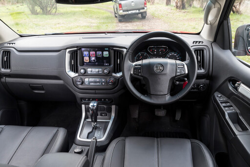 Holden Colorado Z71 interior.jpg