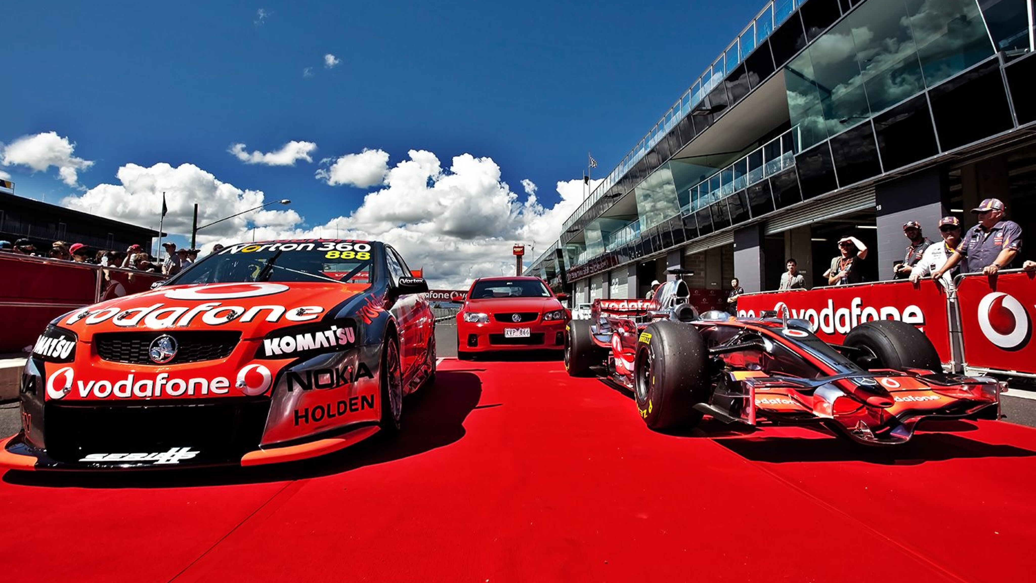 Inside the luxury pads of some of the best F1 drivers hitting the track in  Albert Park this weekend.