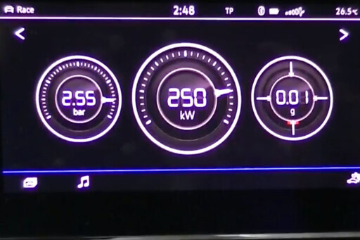 2018 Volkswagen Golf R 7.5 performance gauges