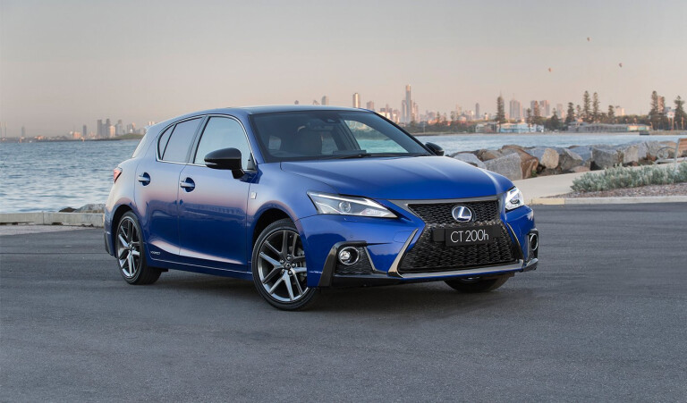 Lexus CT 200h pricing and features