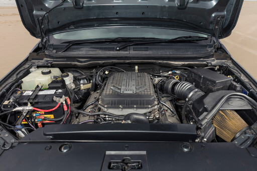 Ford Ranger Coyote V8 engine.jpg