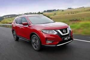 2017 Nissan X-Trail video review