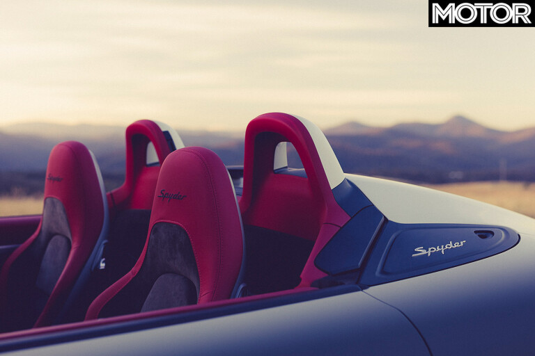 Porsche 718 Spyder seats
