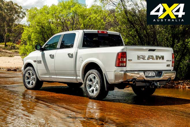 Ram 1500 Laramie V 6 Ecodiesel Rear Jpg