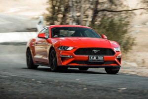 2019 Ford Mustang Ecoboost performance review