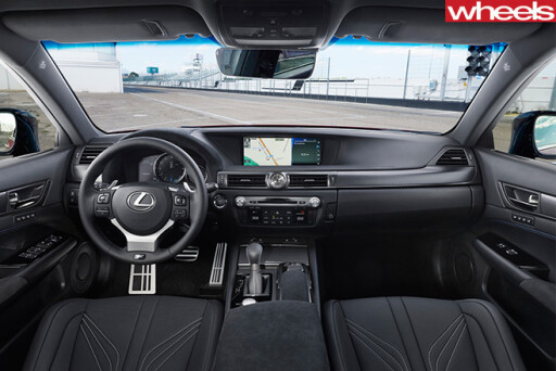 Lexus -GS-F-interior