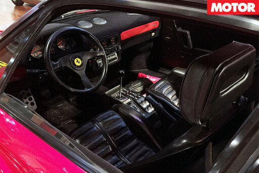 Ferrari -288-GTO-interior