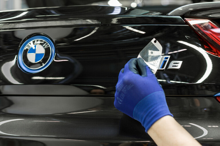BMW i8 i3 production line