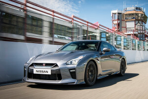 Nissan MY17 GT-R review
