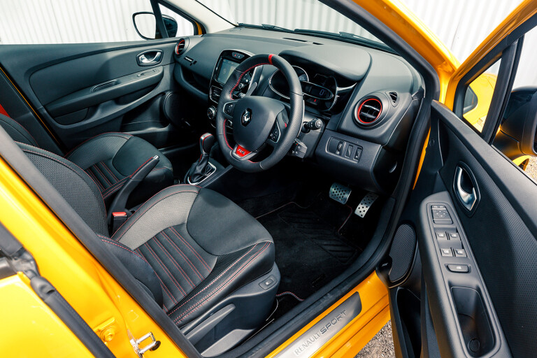 Hothatch Polo Clio Interiors Jpg