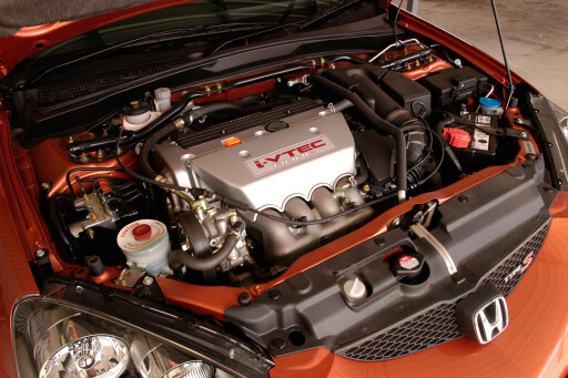 Honda-Integra-Type-S-engine.jpg