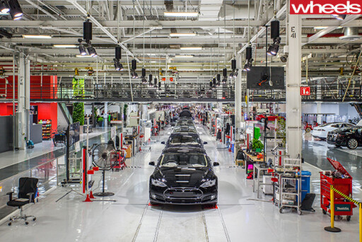 Tesla -Model -3-manufacturing