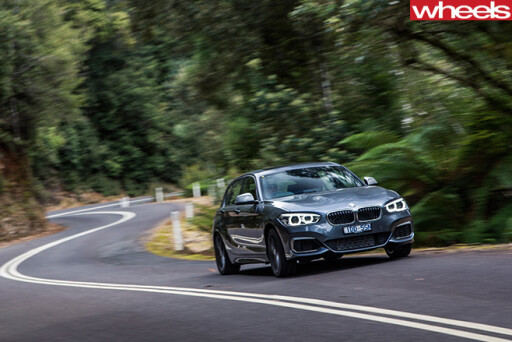 BMW-M135i -driving -front