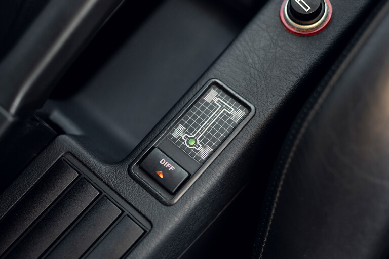 Audi RS2 avant centre console