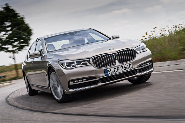 2017 BMW 740e iPerformance quick review main