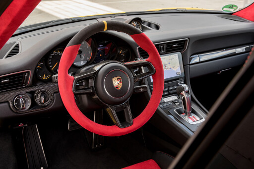 2018 Porsche 911 GT2 RS steering wheel