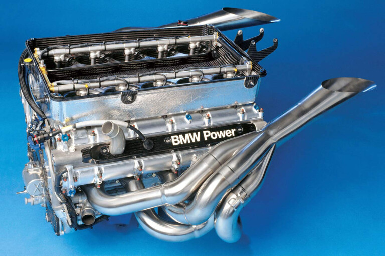 BMW V10 engine