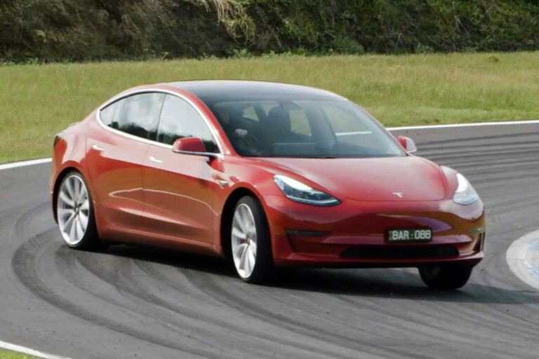 Tesla Model 3 Performance Track Mode tested
