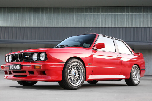 BMW-M3-E30-Evolution-II-side-profile.jpg