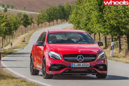 Mercedes -AMG-A45-drive -front