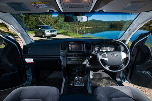 Toyota Land Cruiser 200 GXL interior