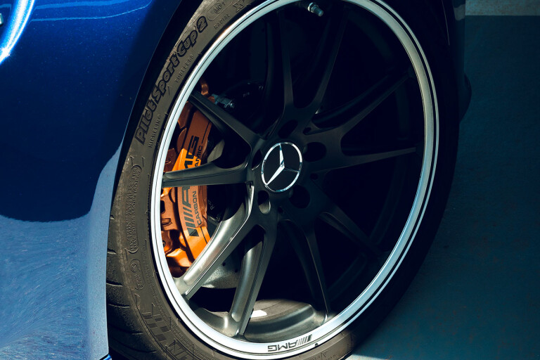 Mercedes-AMG C63 S wheel